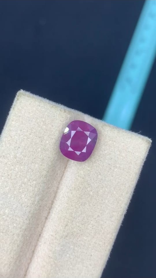 Kashmir Corundum Sappire